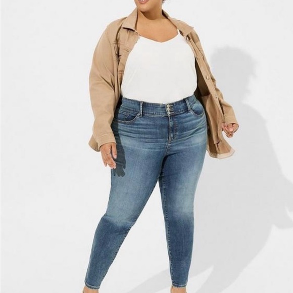 NWT Torrid super soft high waisted super skinny jegging. Size 16XS. - Picture 6 of 9